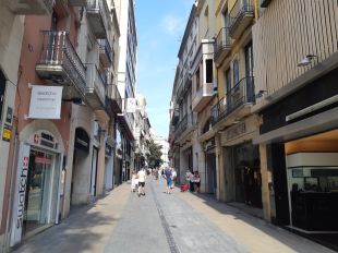 Figueres farà una diagnosi comercial i un pla d'acció per a la reobertura de locals buits
