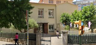 Confinen onze grups de l'escola Masmitjà de Girona pel positiu per covid-19 d'una mestra
