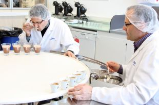 Nestlé invertirà 50 milions d'euros a la fàbrica Dolce Gusto de Girona