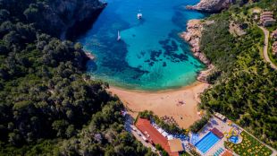 Costes acaba els treballs de recuperació de Cala Giverola, a Tossa de Mar 