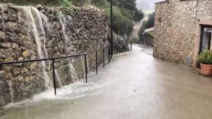Les precipitacions ja acumulen més de 80 litres en alguns punts de l'Alt Empordà