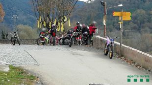 Intercepten una desena de motoristes de trial circulant dins un espai protegit a l'Alta Garrotxa