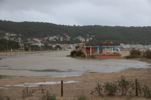 El temporal de llevant deixa més de 150 litres i 40 centímetres de neu a cotes altes