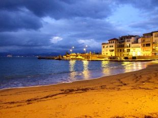 L'Escala és la primera població d'Espanya en ser qualificada com destinació turística segura