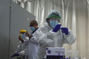 El risc de rebrot recula fins a valors registrats el mes de març