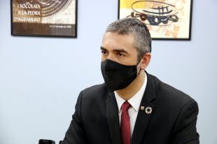 Solé garanteix que el 14-F se celebrarà encara que hi hagi comarques tancades perimetralment
