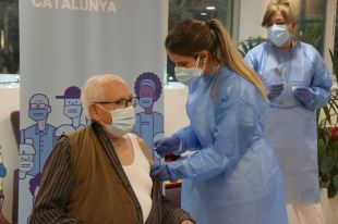 Salut vacuna contra la covid-19 més de 10.000 persones en 24 hores