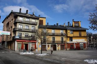 El comerç i la restauració de la Cerdanya i el Ripollès poden sol·licitar demà els ajuts