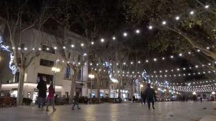 La neu fa acte de presència a Figueres i altres zones de l'Empordà