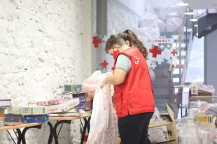La Creu Roja entrega joguines a més de 3.200 infants de famílies vulnerables gironines