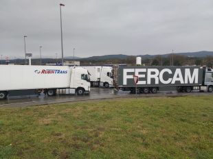 La Policia Local de la Jonquera denuncia que el municipi està col·lapsat pels camions