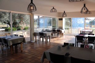 El restaurant 'El Racó d'en Pep' de Sant Gregori reobre gràcies a un ''allau de solidaritat'' dels veïns