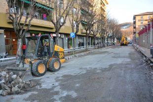 Olot inverteix més de 400.000 euros en la millora de vuit quilòmetres de carrers a la ciutat