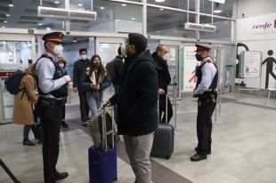 Denunciat un passatger del TAV a Girona per incomplir el confinament municipal