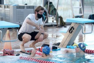 El GEiEG recupera els entrenaments internacionals amb l'estada d'un equip de triatló belga