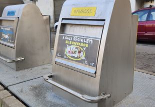 Salt instal·larà pedals a tots els contenidors soterrats per facilitar-ne l’accessibilitat