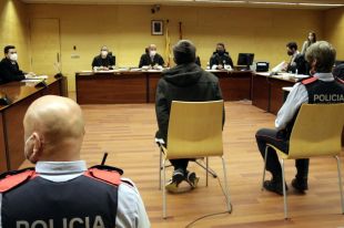 Presó per l'acusat d'intentar matar un home a Girona apunyalant-lo i picant-lo amb un mitjó ple de pedres
