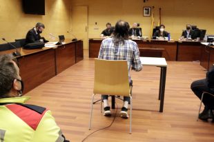 Jutgen un acusat de violar, insultar i mossegar la parella a la cara a Lloret de Mar