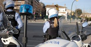 Llença 640 grams de marihuana i agredeix un Policia Municipal intentant escapar a Girona