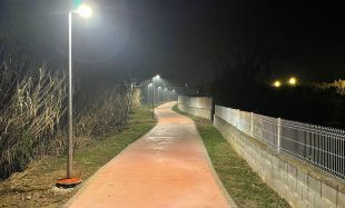 Banyoles instal·la nou enllumenat en un tram de la futura via verda