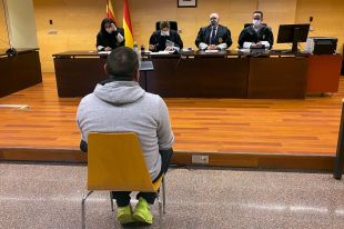 Condemnat un veí de Cassà de la Selva per fer petons i tocaments a una menor