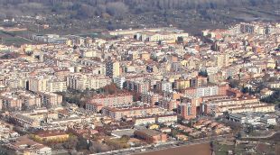 Salt compra 94 pisos més per a la gent gran, estudiants, parelles joves i famílies vulnerables