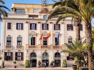 Lloret incrementa un 11,5% l'IBI, un 17% el rebut de l'aigua i un 25,93% la taxa d'escombraries