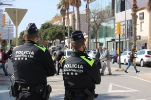 Detenen un noi de 21 anys per agredir la seva exparella en ple carrer a Platja d'Aro
