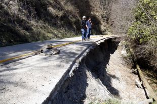 Les Llosses adjudica les obres per reparar l'esvoranc de l'accés a Viladonja
