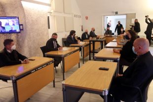Front comú de Generalitat i ajuntaments contra el ramal de la MAT planificat fins al 2026