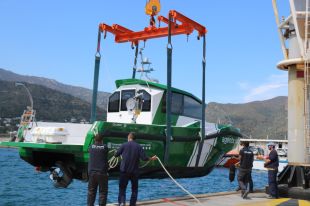 Els Agents Rurals estrenen la primera embarcació híbrida de Catalunya per vigilar la Costa Brava
