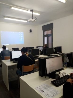 La Selva impulsa un servei per ajudar a les persones a trobar feina o una millora en el seu treball