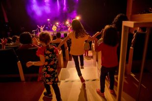 El sisè Festivalot de Girona exhaureix les entrades i té més de 1.500 famílies en llista d'espera