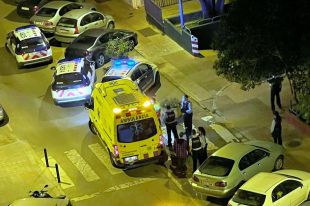 Una baralla en ple carrer a Figueres acaba amb un ferit amb un tall a la boca