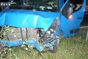 Detingut un conductor que es va accidentar a la Jonquera i multiplicava per cinc la taxa d'alcohol