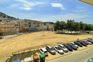 Blanes habilita un aparcament al costat del centre de vacunació de Mas Enlaire