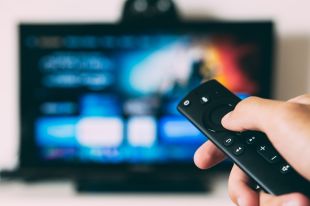Els continguts en català a HBO, Amazon Prime i Disney+ són pràcticament inexistents