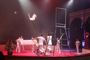 La Troupe Kevin Richter guanyen l'Elefant d'Or al Festival Internacional de Circ de Girona