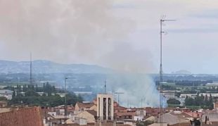 Segon incendi en quatre dies a l'entorn de l'estació del tren a Figueres