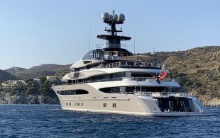 Descobreix com és el megaiot de 170 milions d'euros que s'ha vist avui al Cap de Creus