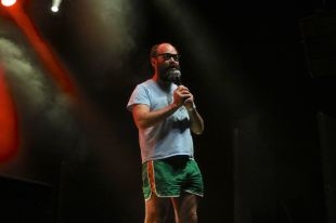 La primera edició del festival d'humor Salat de Sant Feliu de Guíxols reuneix 5.000 espectadors