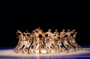 El Béjart Ballet inaugura el Festival Castell de Peralada amb un cant a la vida