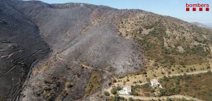 Els Bombers donen per controlat l'incendi de Llançà