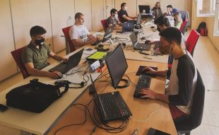 Amazcat ja permet als comerços adherits crear la seva botiga online