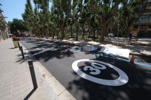 Figueres aslfatarà divuit carrers de la ciutat en mal estat