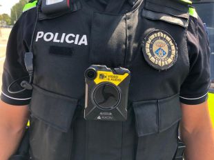 La Policia Local de Palamós incorpora càmeres unipersonals als uniformes dels agents