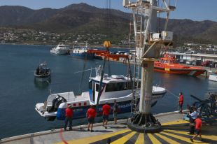Presenten a Port de la Selva la nova embarcació dels Mossos per patrullar la Costa Brava
