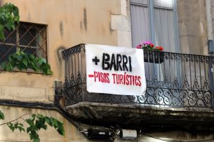 Girona confia que la nova regulació de pisos turístics els permeti ser ''més restrictius'' al Barri Vell