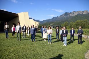 El Govern inicia una jornada de convivència a la Vall d'en Bas per reforçar la cohesió interna