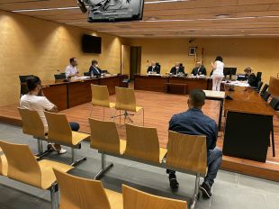 Arriba a judici una baralla entre dos homes a cops de navalla i de tornavís a Salt